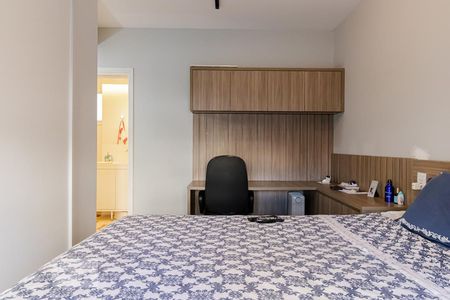 Apartamento à venda com 141m², 3 quartos e 2 vagasSuíte 1