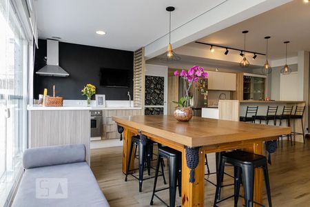 Apartamento à venda com 141m², 3 quartos e 2 vagasSacada