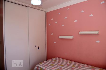 Quarto 1 de apartamento para alugar com 2 quartos, 62m² em Jardim Caner, Taboão da Serra