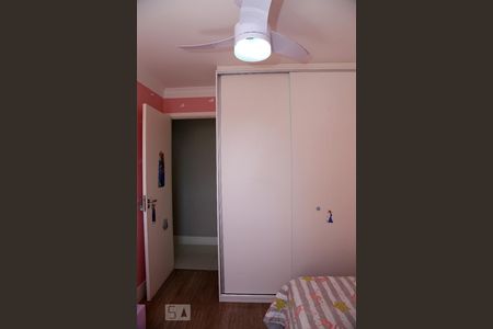 Quarto 1 de apartamento para alugar com 2 quartos, 62m² em Jardim Caner, Taboão da Serra