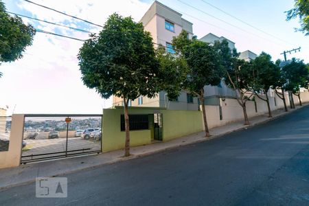 Apartamento à venda com 72m², 3 quartos e 1 vagaFachada