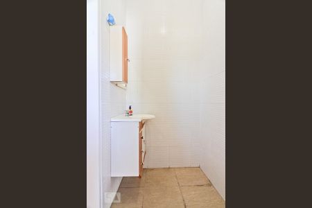 Casa à venda com 340m², 3 quartos e 4 vagasBanheiro de Serviço