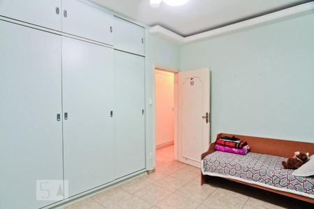 Casa à venda com 340m², 3 quartos e 4 vagasSuíte 2