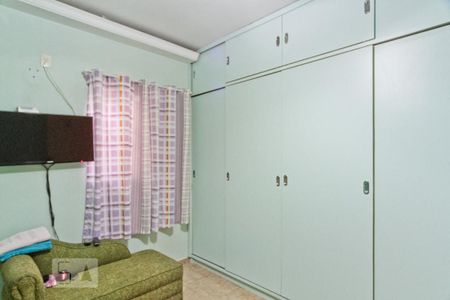 Casa à venda com 340m², 3 quartos e 4 vagasSuíte 2