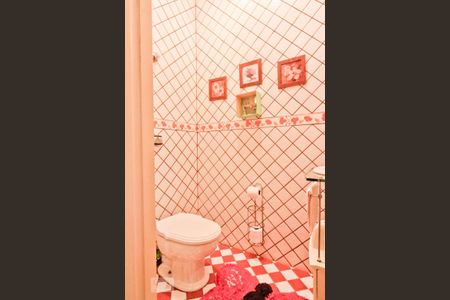 Casa à venda com 340m², 3 quartos e 4 vagasLavabo