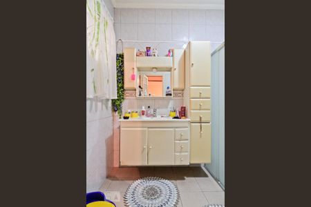 Casa à venda com 340m², 3 quartos e 4 vagasBanheiro da Suíte 1