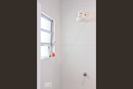 Casa à venda com 340m², 3 quartos e 4 vagasBanheiro de Serviço