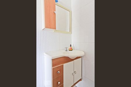 Casa à venda com 340m², 3 quartos e 4 vagasBanheiro de Serviço