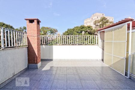Casa à venda com 340m², 3 quartos e 4 vagasTerraço