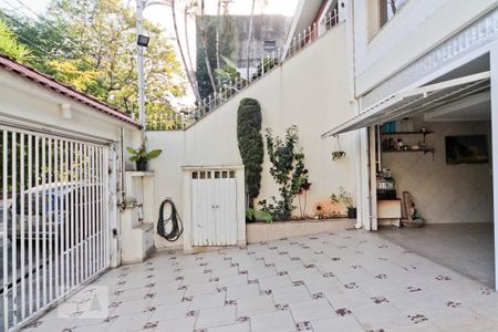 Casa à venda com 340m², 3 quartos e 4 vagasÁrea Externa