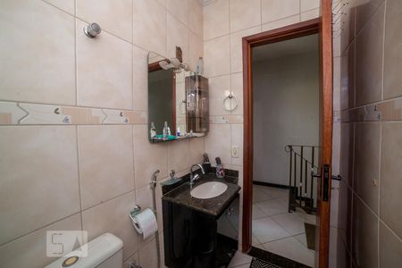 Casa à venda com 98m², 3 quartos e 1 vaga Casa à venda com 98m², 3 quartos e 1 vagaBanheiro Social