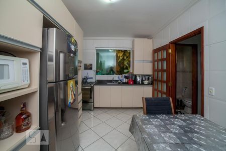 Casa à venda com 98m², 3 quartos e 1 vaga Casa à venda com 98m², 3 quartos e 1 vagaCozinha