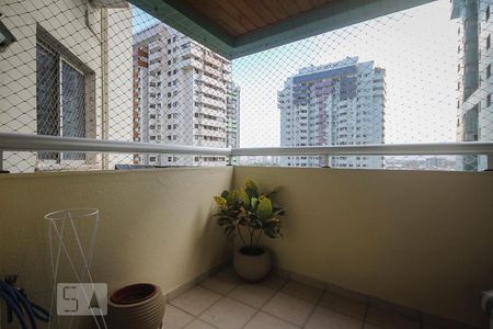 Varanda de apartamento para alugar com 3 quartos, 80m² em Barra da Tijuca, Rio de Janeiro
