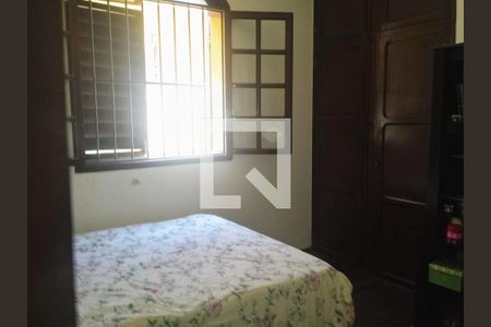Casa à venda com 4 quartos, 241m² em Ouro Preto, Belo Horizonte