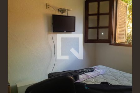 Casa à venda com 4 quartos, 241m² em Ouro Preto, Belo Horizonte