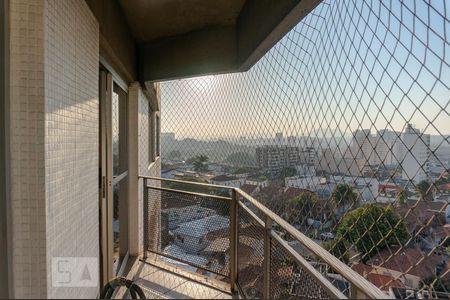 Apartamento à venda com 370m², 4 quartos e 4 vagasSacada da Suíte 1