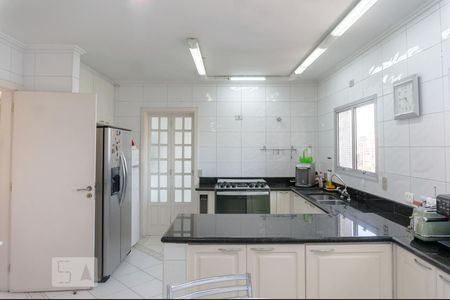 Apartamento à venda com 370m², 4 quartos e 4 vagasCozinha