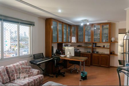 Apartamento à venda com 370m², 4 quartos e 4 vagasEscritório