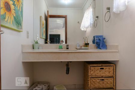 Apartamento à venda com 370m², 4 quartos e 4 vagasLavabo