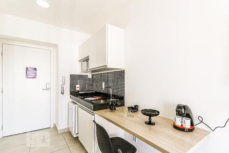 Sala de kitnet/studio para alugar com 1 quarto, 26m² em Vila Cordeiro, São Paulo