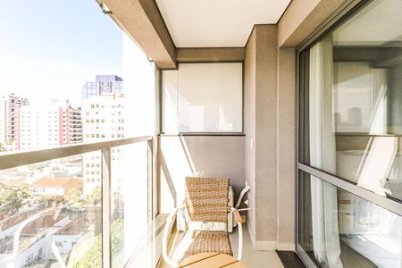 Studio para alugar com 26m², 1 quarto e 1 vaga Studio para alugar com 26m², 1 quarto e 1 vagaVaranda