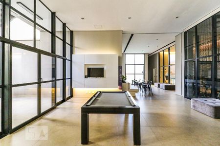 Studio para alugar com 26m², 1 quarto e 1 vaga Studio para alugar com 26m², 1 quarto e 1 vagaSalão de jogos