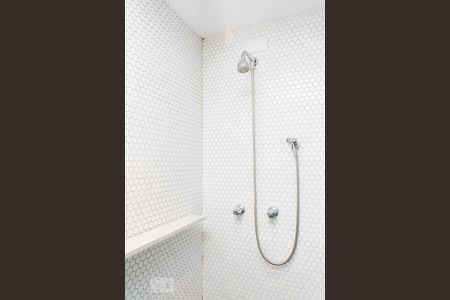 Apartamento à venda com 98m², 2 quartos e 1 vagaBanheiro da Suíte