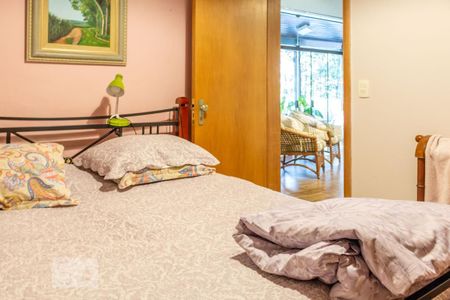 Casa de condomínio à venda com 370m², 4 quartos e 4 vagasQuarto 3