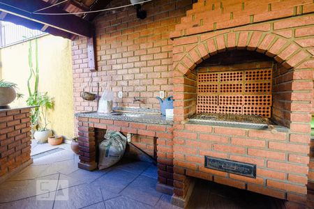 Casa para alugar com 150m², 3 quartos e 2 vagasChurrasqueira