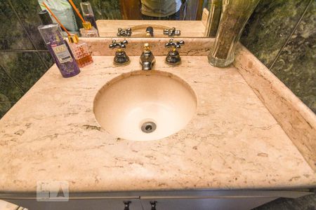 Casa para alugar com 150m², 3 quartos e 2 vagasBanheiro 3