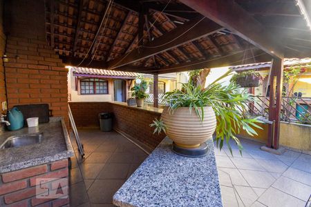 Casa para alugar com 150m², 3 quartos e 2 vagasChurrasqueira