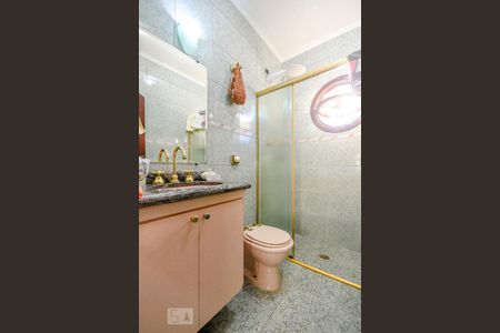 Casa para alugar com 150m², 3 quartos e 2 vagasBanheiro 2