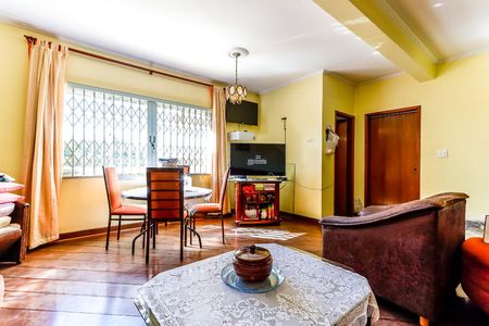 Sala de casa à venda com 4 quartos, 250m² em Vila Maria Alta, São Paulo