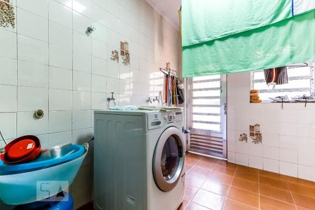 Casa à venda com 250m², 4 quartos e 2 vagasÁrea de Serviço