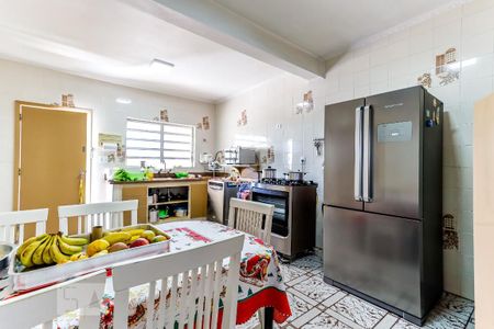 Casa à venda com 250m², 4 quartos e 2 vagasCozinha