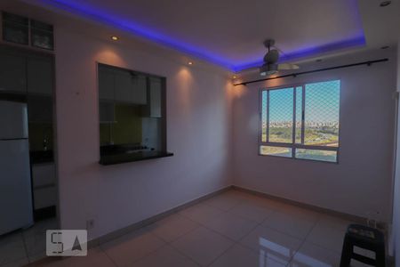 Sala de apartamento à venda com 2 quartos, 47m² em Vila Venditti, Guarulhos