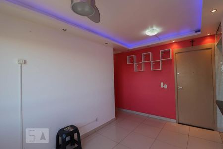 Sala de apartamento à venda com 2 quartos, 47m² em Vila Venditti, Guarulhos
