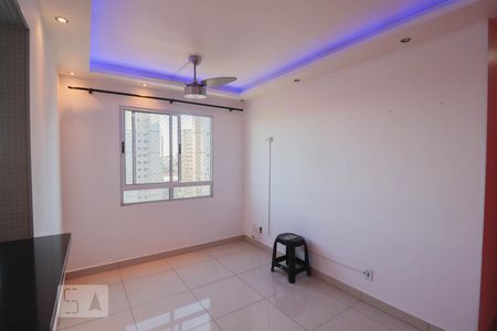 Sala de apartamento à venda com 2 quartos, 47m² em Vila Venditti, Guarulhos
