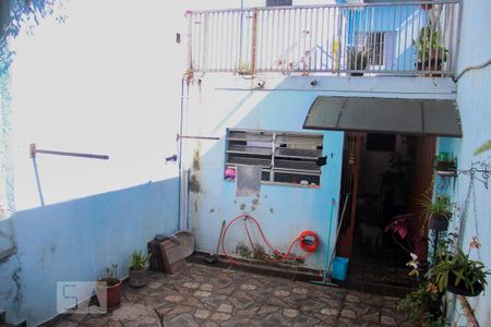 Casa à venda com 153m², 2 quartos e 1 vaga Casa à venda com 153m², 2 quartos e 1 vagaQuintal