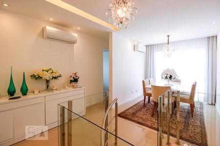 Apartamento à venda com 189m², 4 quartos e 2 vagasSala de Jantar