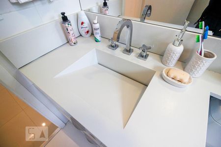 Apartamento à venda com 189m², 4 quartos e 2 vagasBanheiro da Suíte 2