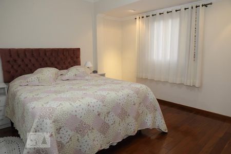 Apartamento à venda com 120m², 3 quartos e 3 vagasQuarto 1