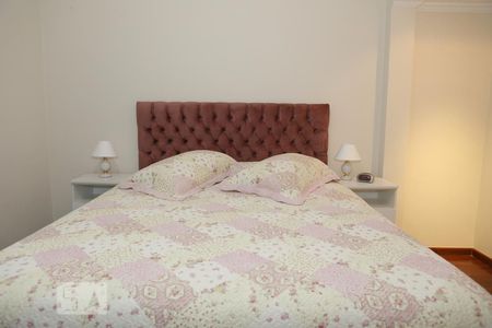 Apartamento à venda com 120m², 3 quartos e 3 vagasQuarto 1