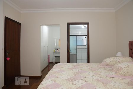 Apartamento à venda com 120m², 3 quartos e 3 vagasQuarto 1