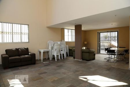Apartamento à venda com 99m², 3 quartos e 2 vagasÁrea comum - Salão de festas