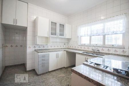 Casa à venda com 280m², 4 quartos e 2 vagasCozinha