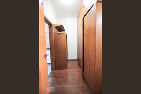 Casa à venda com 280m², 4 quartos e 2 vagasQuarto