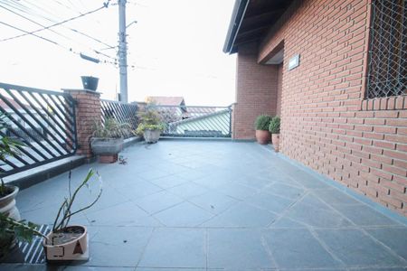 Casa à venda com 280m², 4 quartos e 2 vagasTerraço