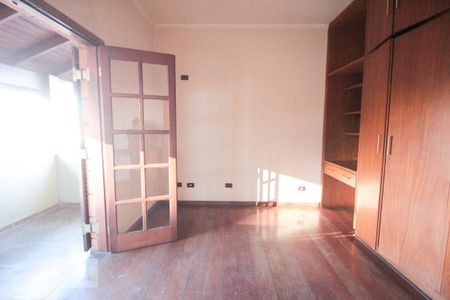 Casa à venda com 280m², 4 quartos e 2 vagasQuarto