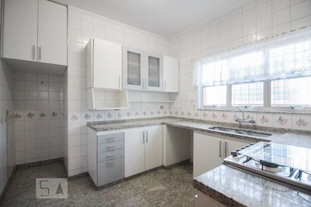 Casa à venda com 280m², 4 quartos e 2 vagasCozinha
